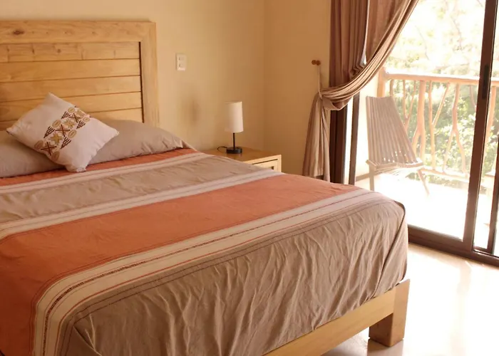 Yax Kiin Casa Boutique Hotel